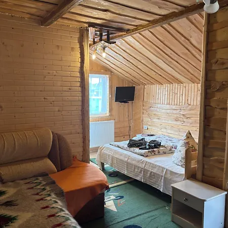 у олександра Campsite