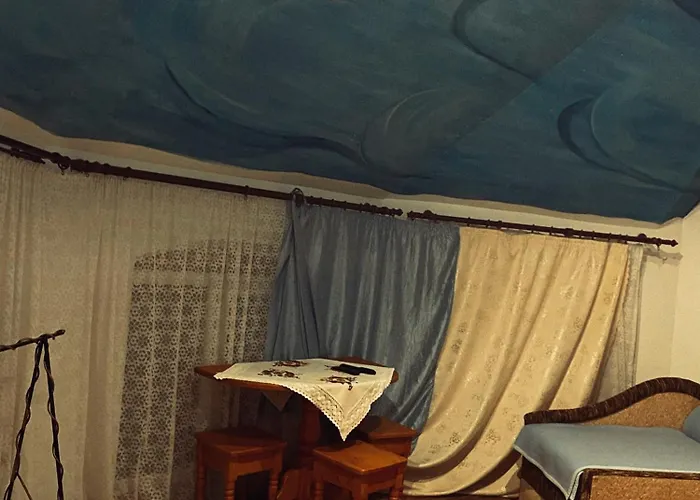 у олександра 캠프장